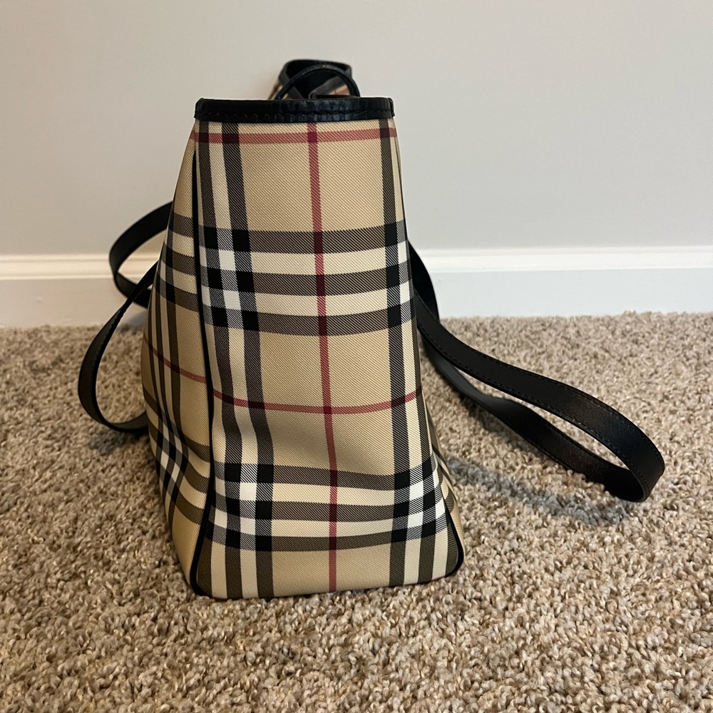 Burberry Nova check tote bag - Picture 8 of 17
